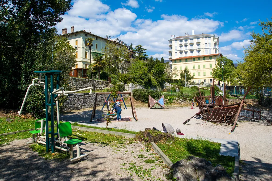 Dječje igralište Lovran