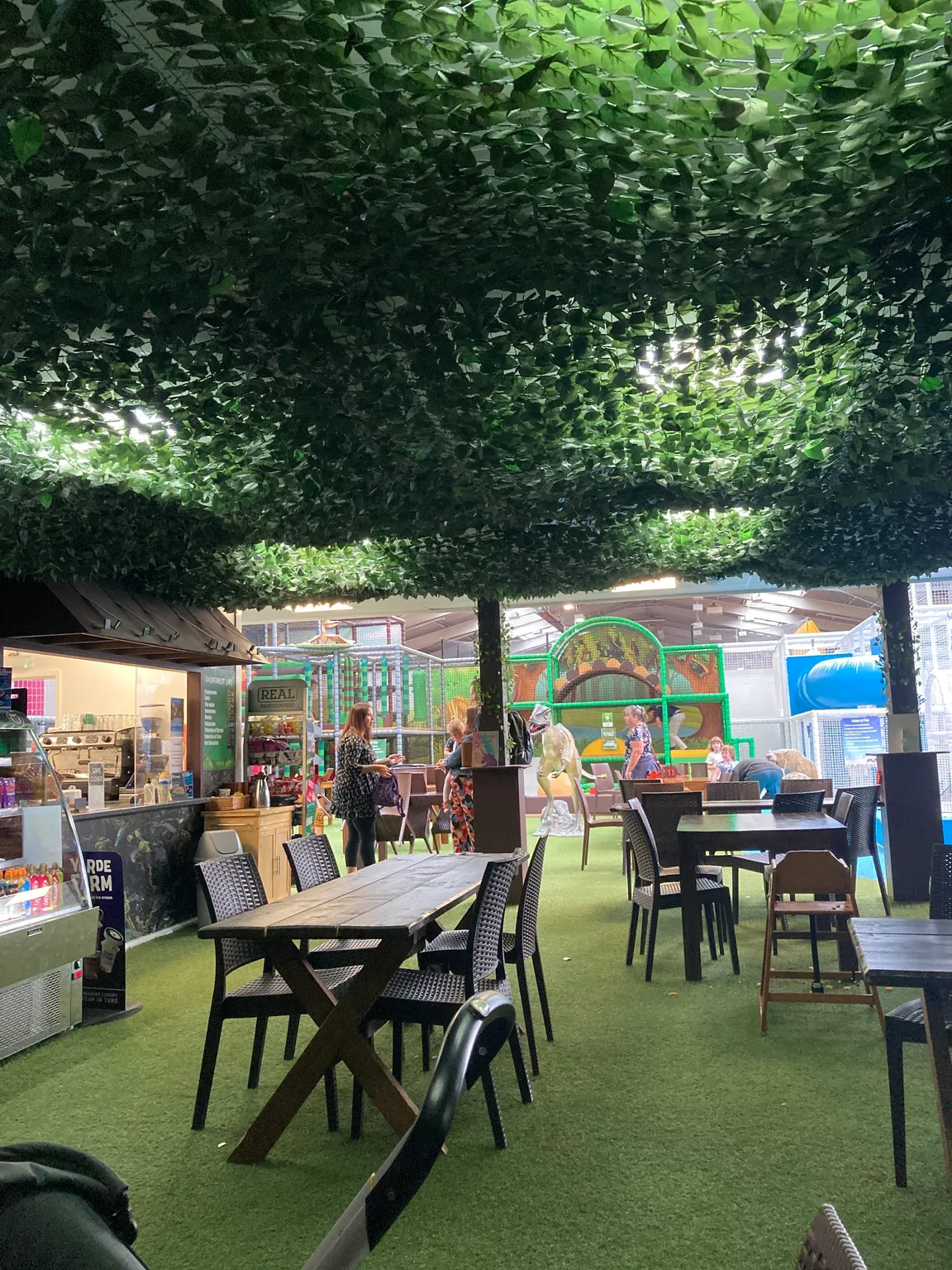 iBounce Trampoline Park - Exeter