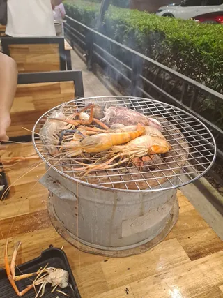 Tong Talay Seafood Buffet