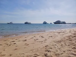 Old Sheraton beach