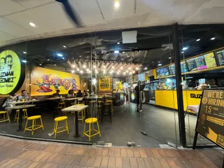 Guzman y Gomez - Serene Centre