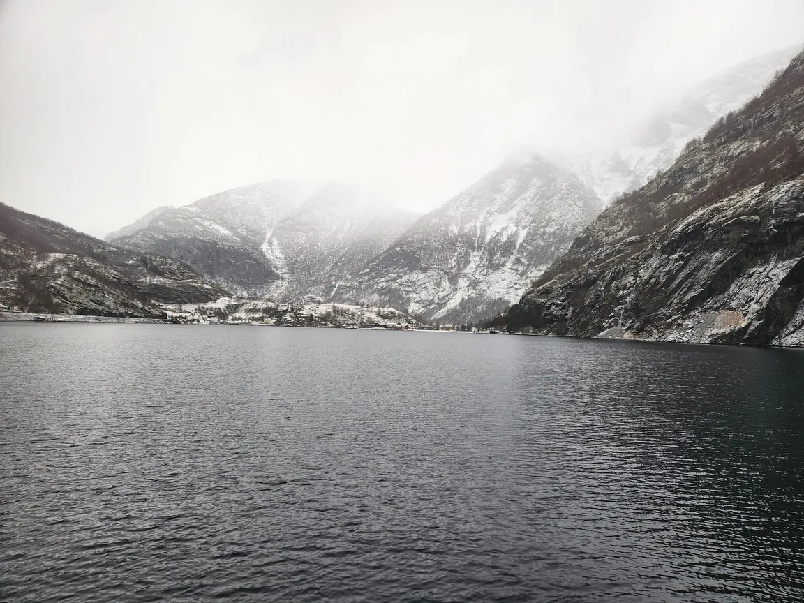 Vestnorsk fjordlandskap