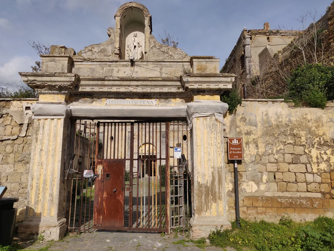 Palazzo d'Avalos