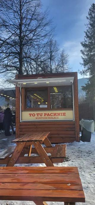 To tu pachnie - kurtosz kołacz