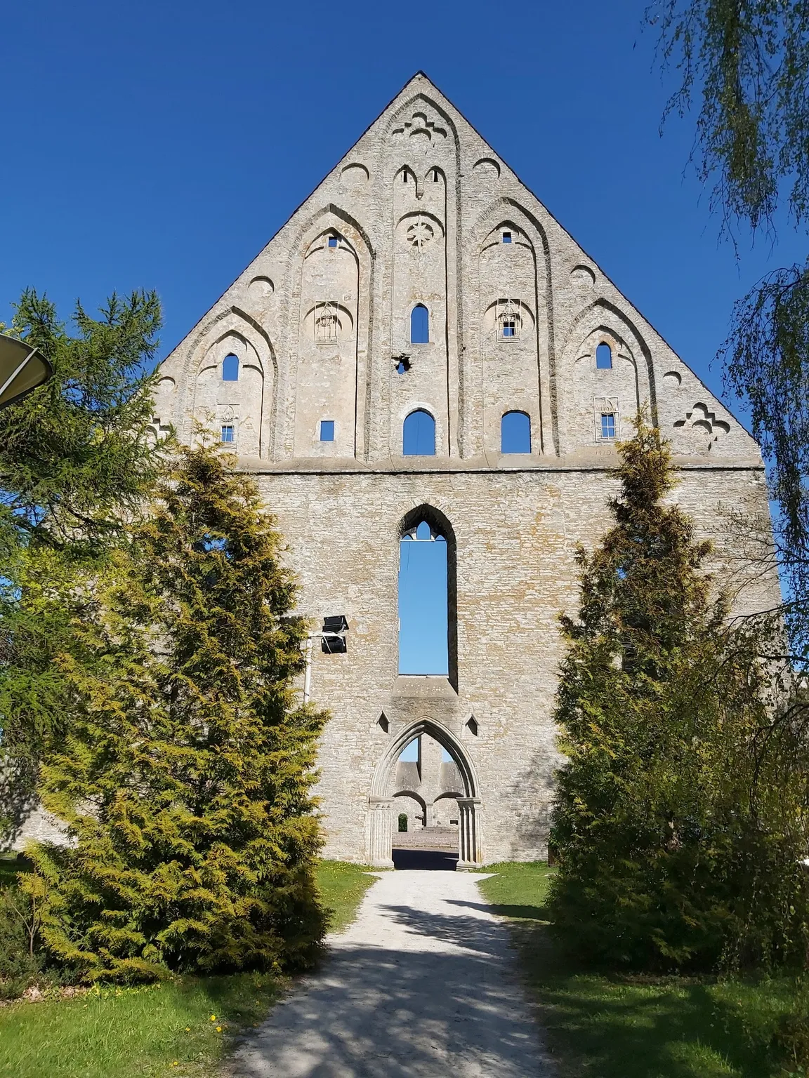 Ruiny klasztoru Pirita