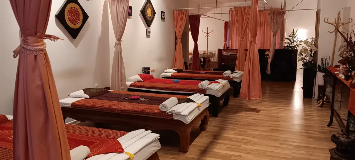 Royal Thai Spa