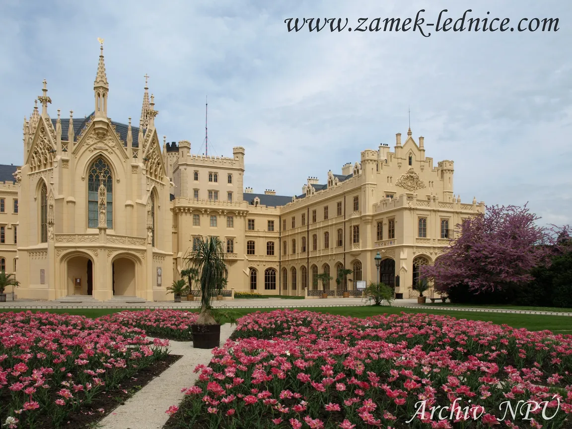 Pałac w Lednicach