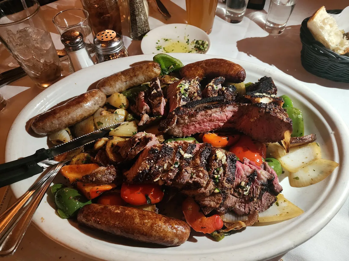 Carmine's - Upper West Side