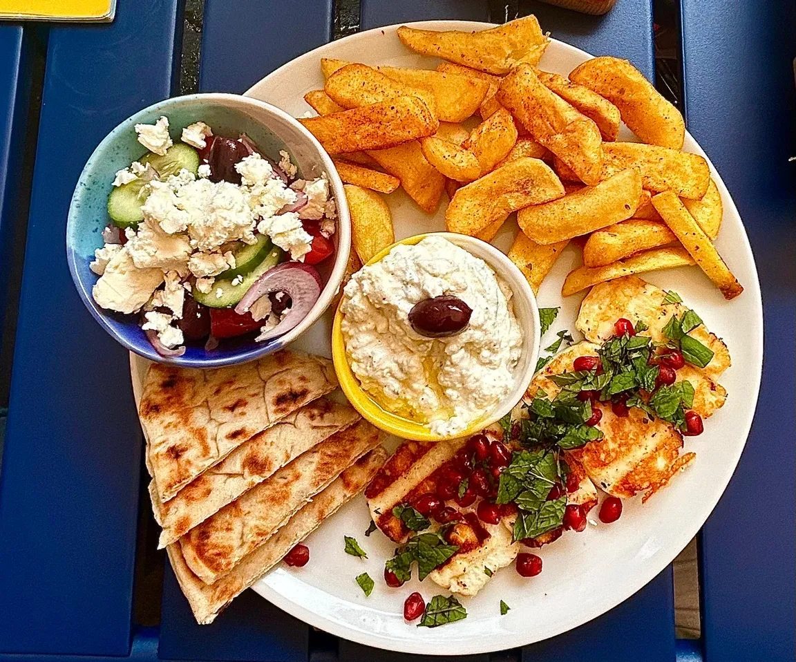 Pitagoras Greek Food & Wine