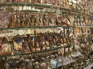 شارع السلطان قابوس
