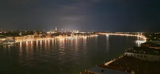 Skyline Rooftop Bar