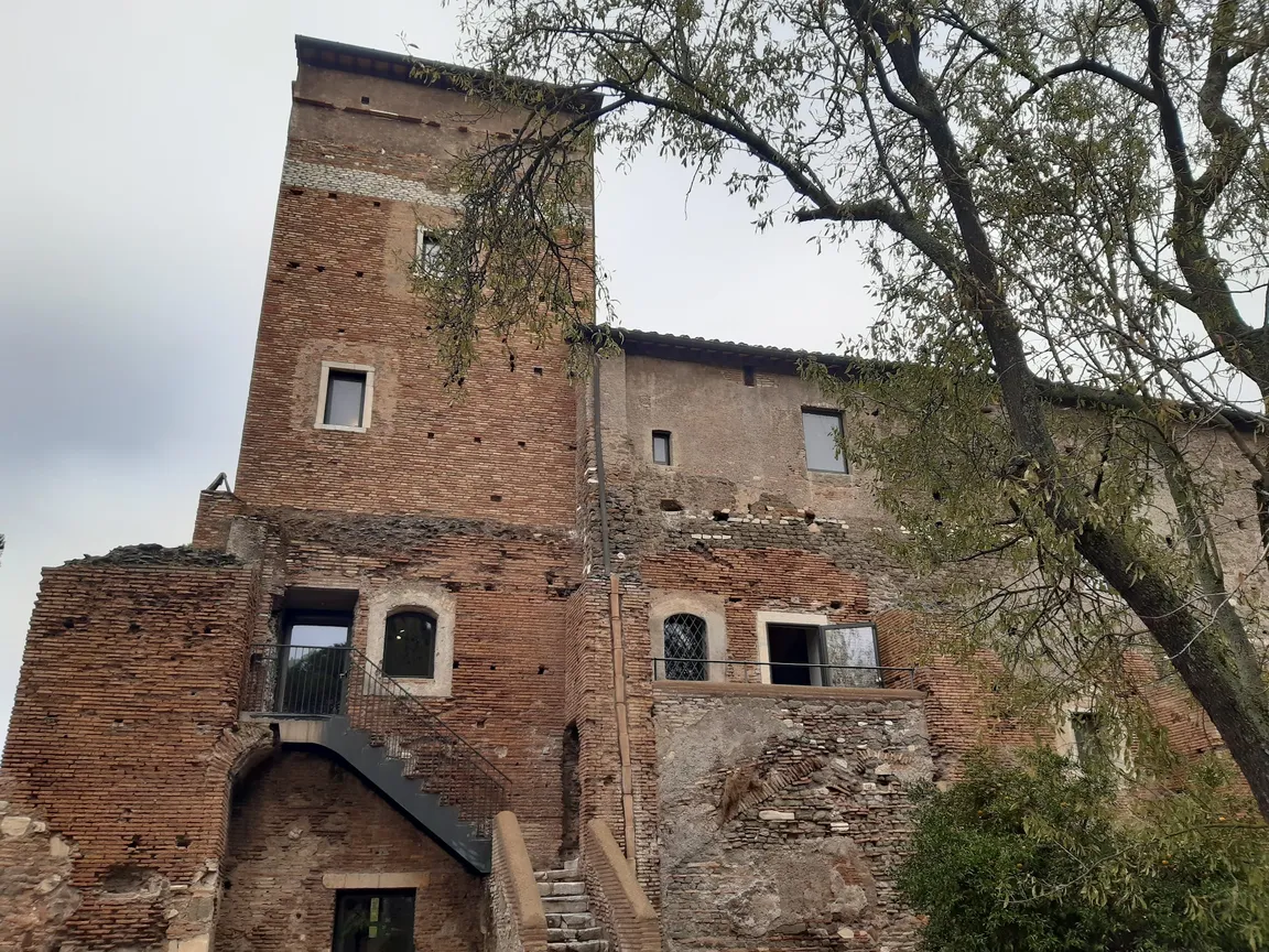 Santa Maria Nova Complex