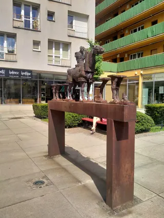Koń (by Zbigniew Frączkiewicz)