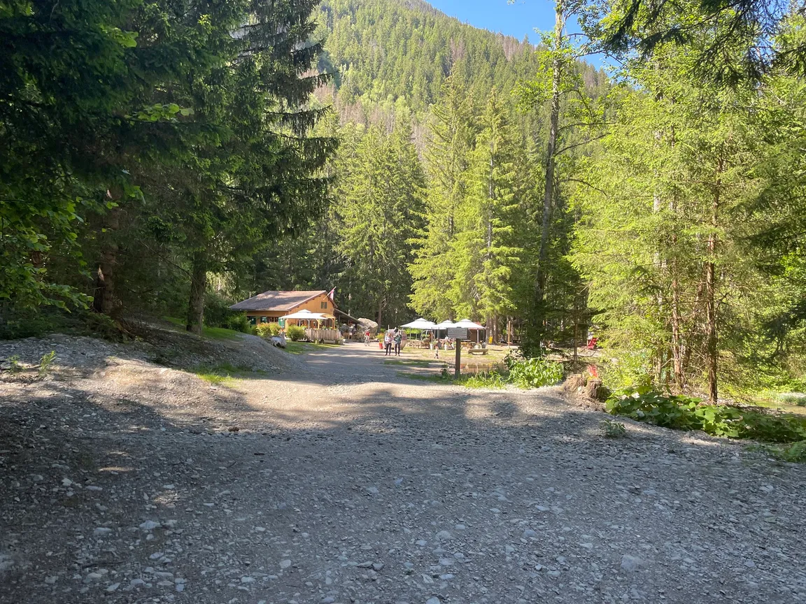 Le Paradis Des Praz