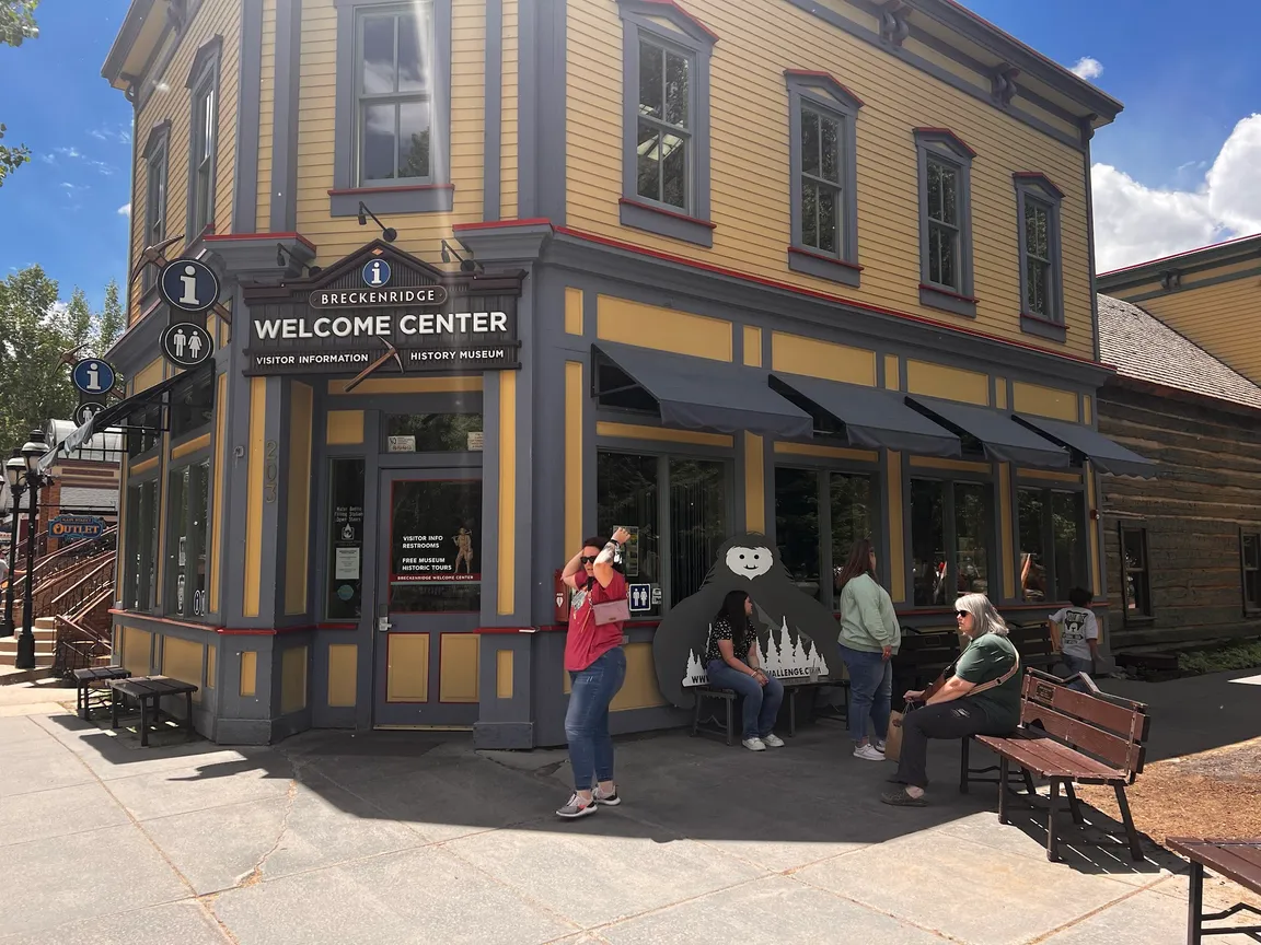 Breckenridge Welcome Center