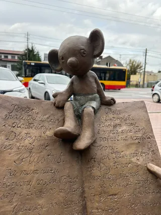 Plastusiowa ławeczka