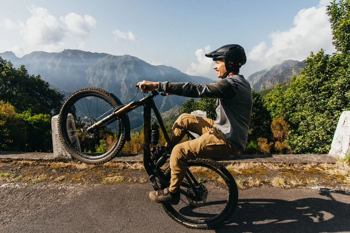 Radwall Mountain Bike Madeira - Shuttle, Tours and Bike Holidays