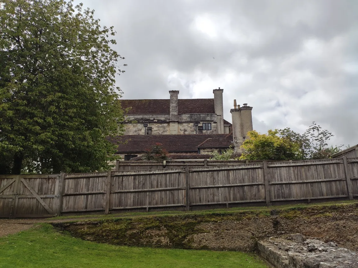 Wolvesey Castle (Old Bishop's Palace)