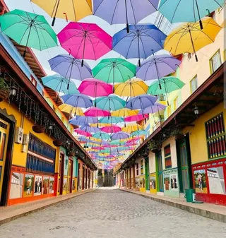 Tour a Guatape - Tour comuna 13