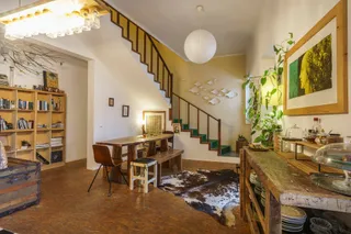 Marina Lounge Hostel