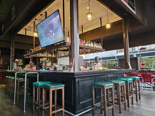 Love Boat Bar