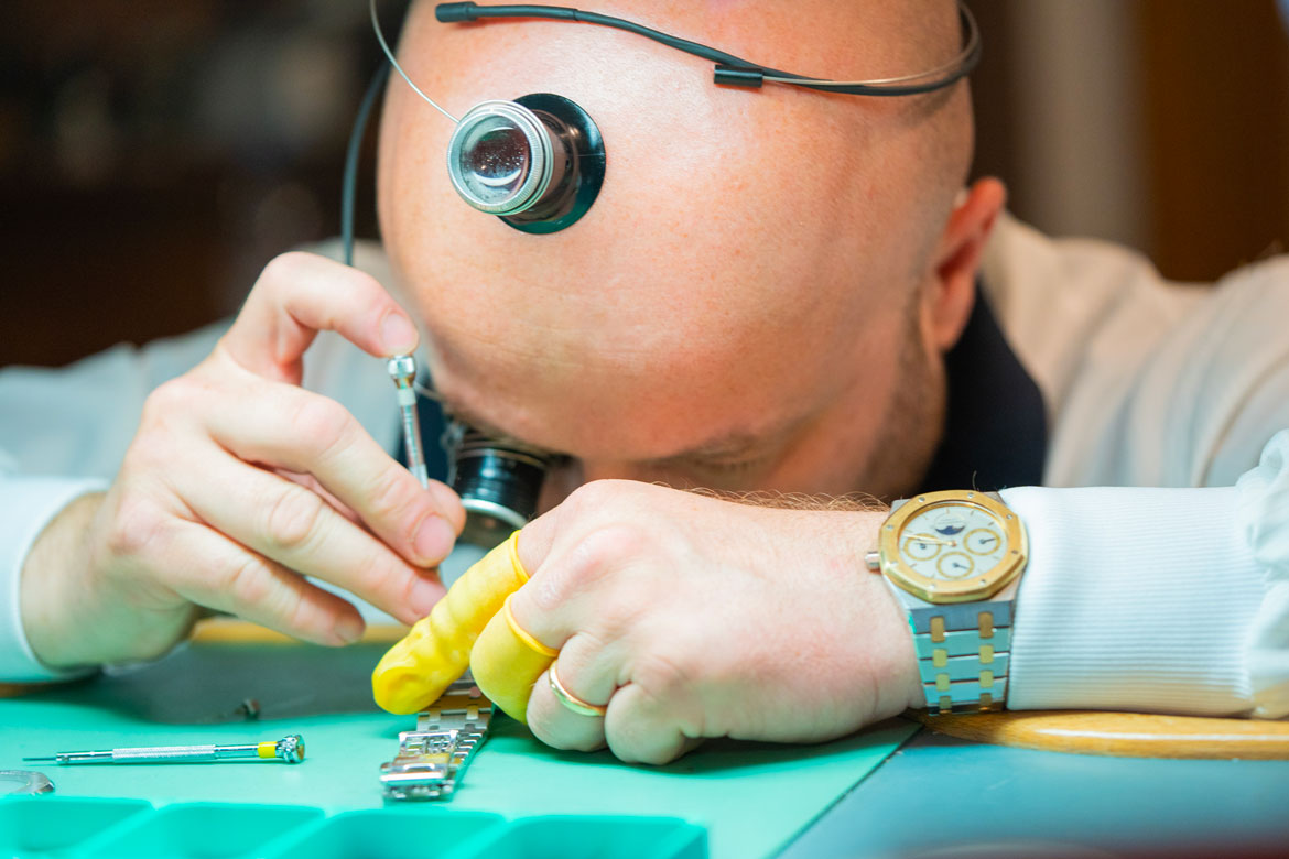 THE WATCH LAB GENEVE | Hopsa
