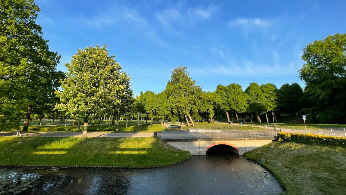 Kreuzgang im Bauhausstil