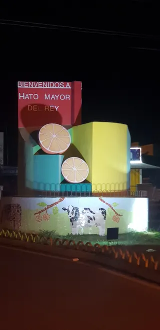 Citric monument and Livestock