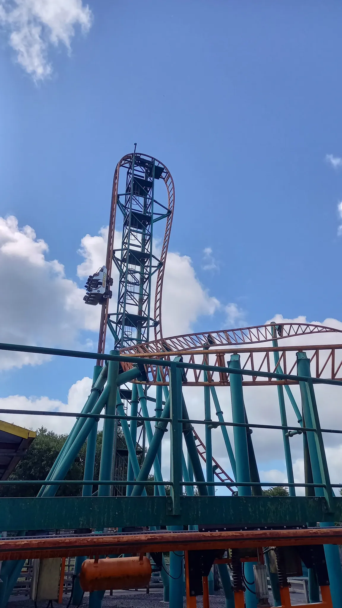 Oakwood Theme Park