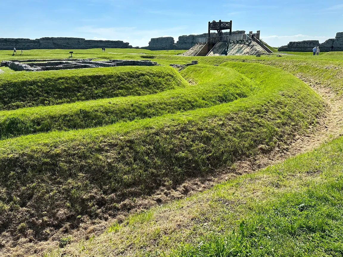 Richborough Roman Fort and Amphitheatre