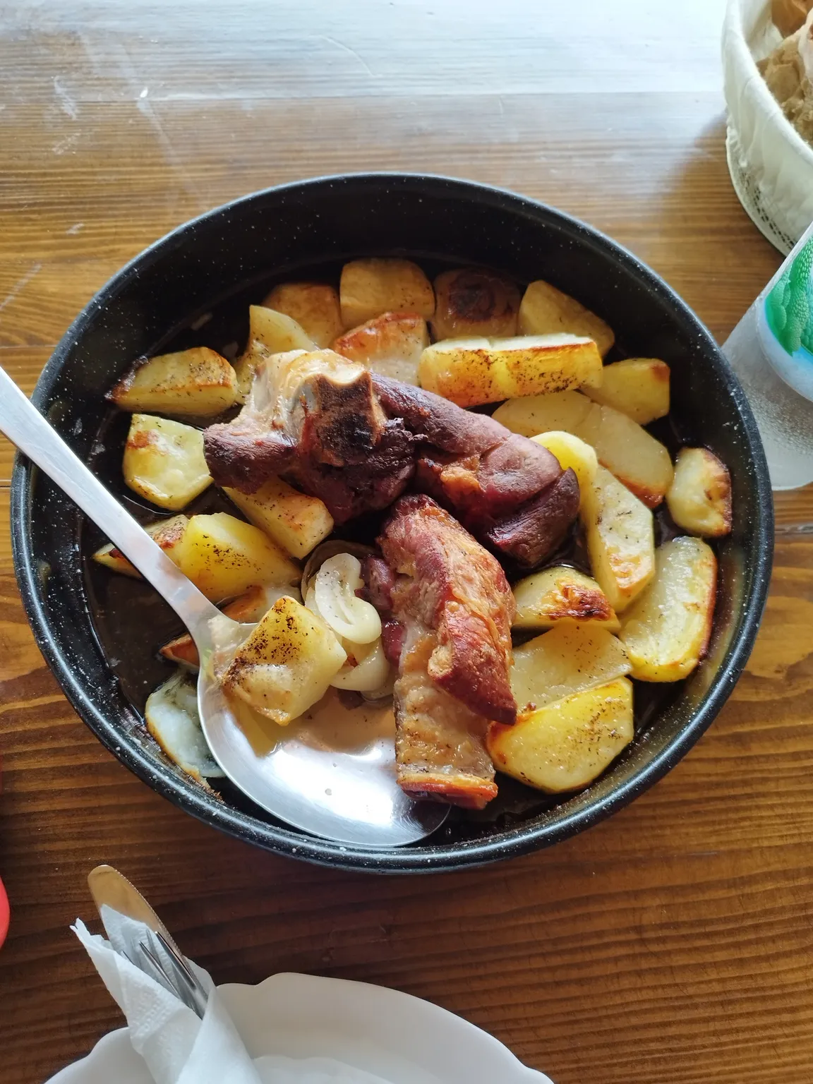 Šarićevi dvori