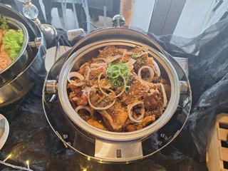 i-Top View Cafe & Restaurant