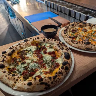 Bandit Pizza and Wine