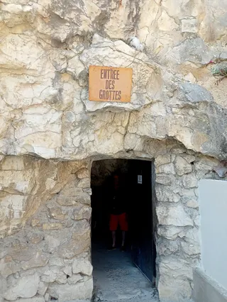 Grottes de Thouzon