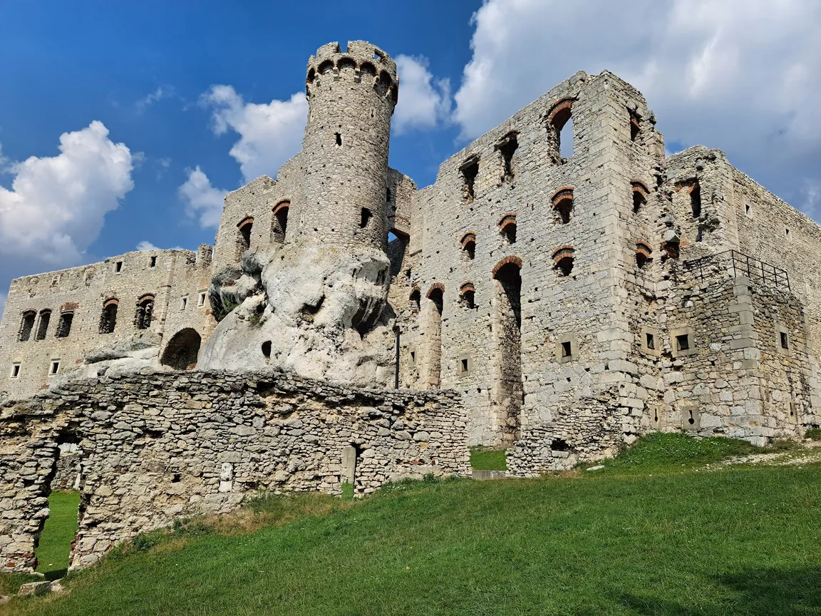 Zamek Ogrodzieniec