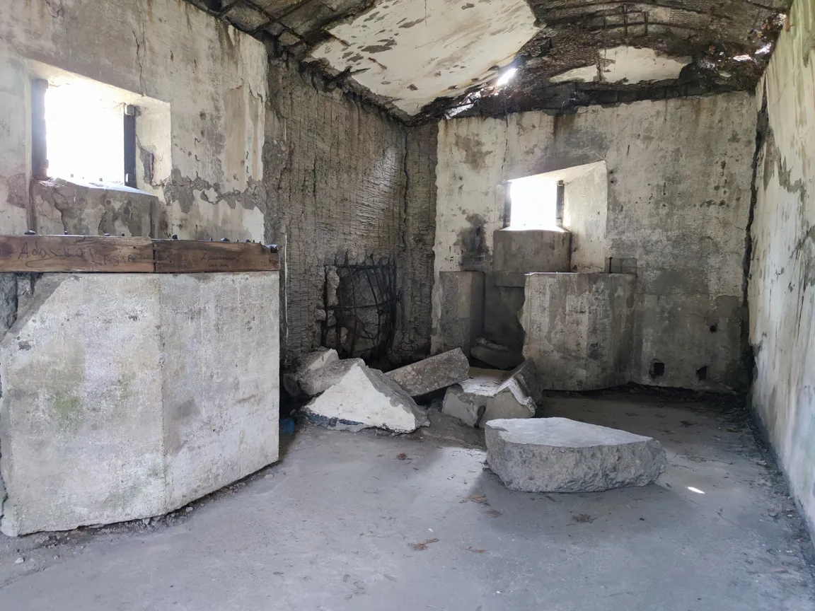 Westerplatte ruiny Nowych Koszar