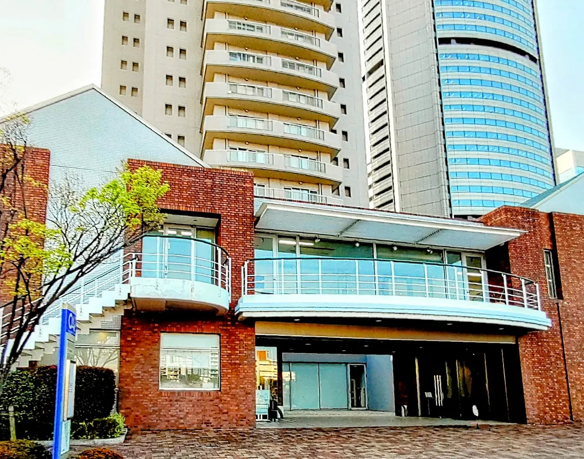 Art Court Gallery