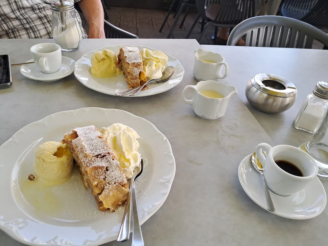 Südtiroler Stuben