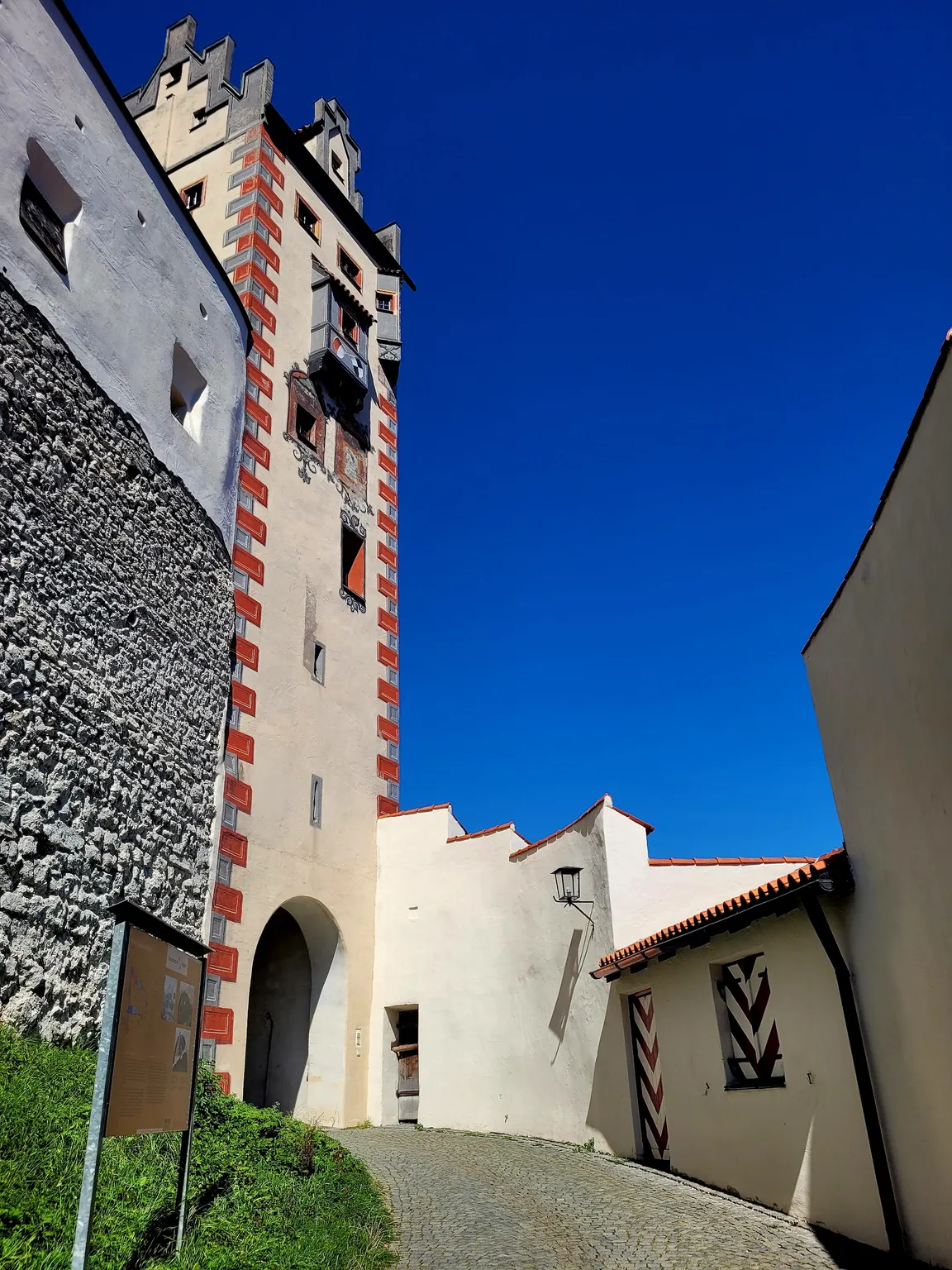 Hohes Schloss