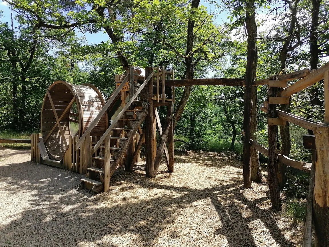 Dünnbach-Pfad mit "Kugelbahn" Traumschleife