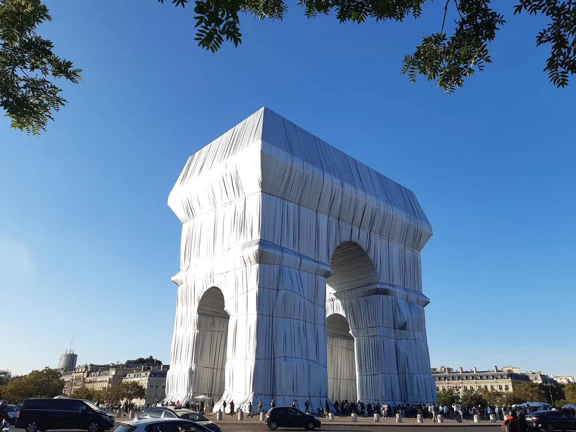 Łuk Triumfalny w Paryżu