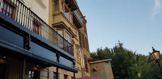 Gasten Ghost Hotel