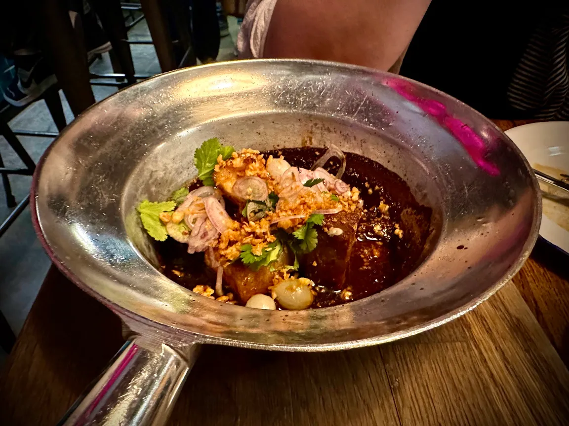 Molám Thai Canteen & Bar