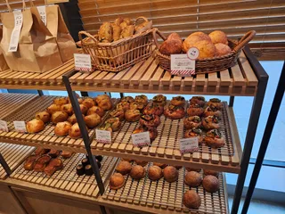 Bread, Espresso & Hakata &&