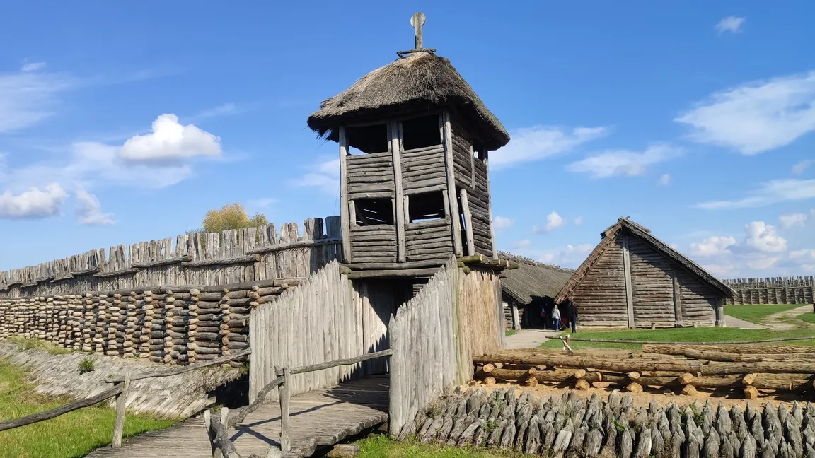 Muzeum Archeologiczne w Biskupinie