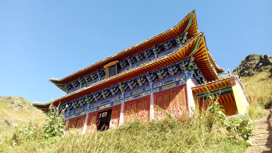 Tianshan Tianchi Scenic Area