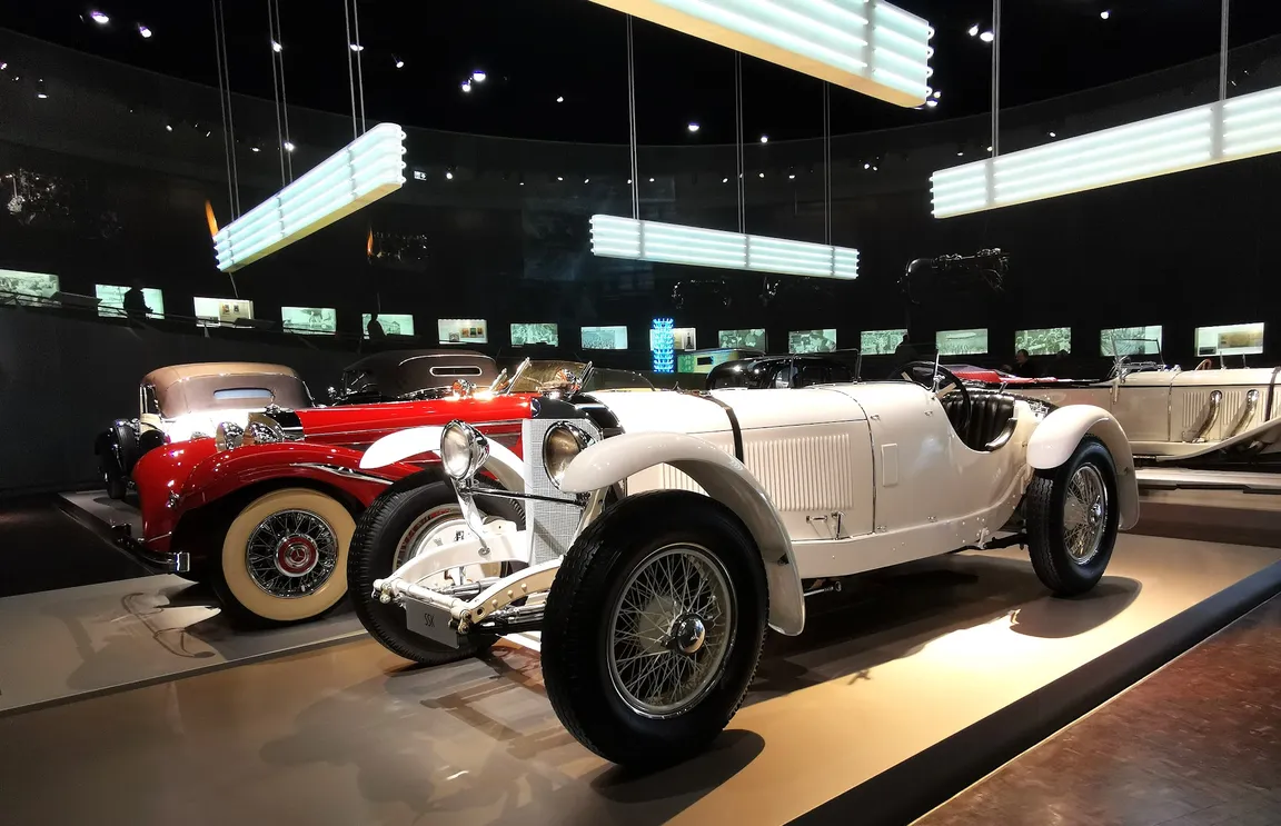 Mercedes-Benz Welt