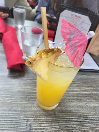 Hula's Island Grill