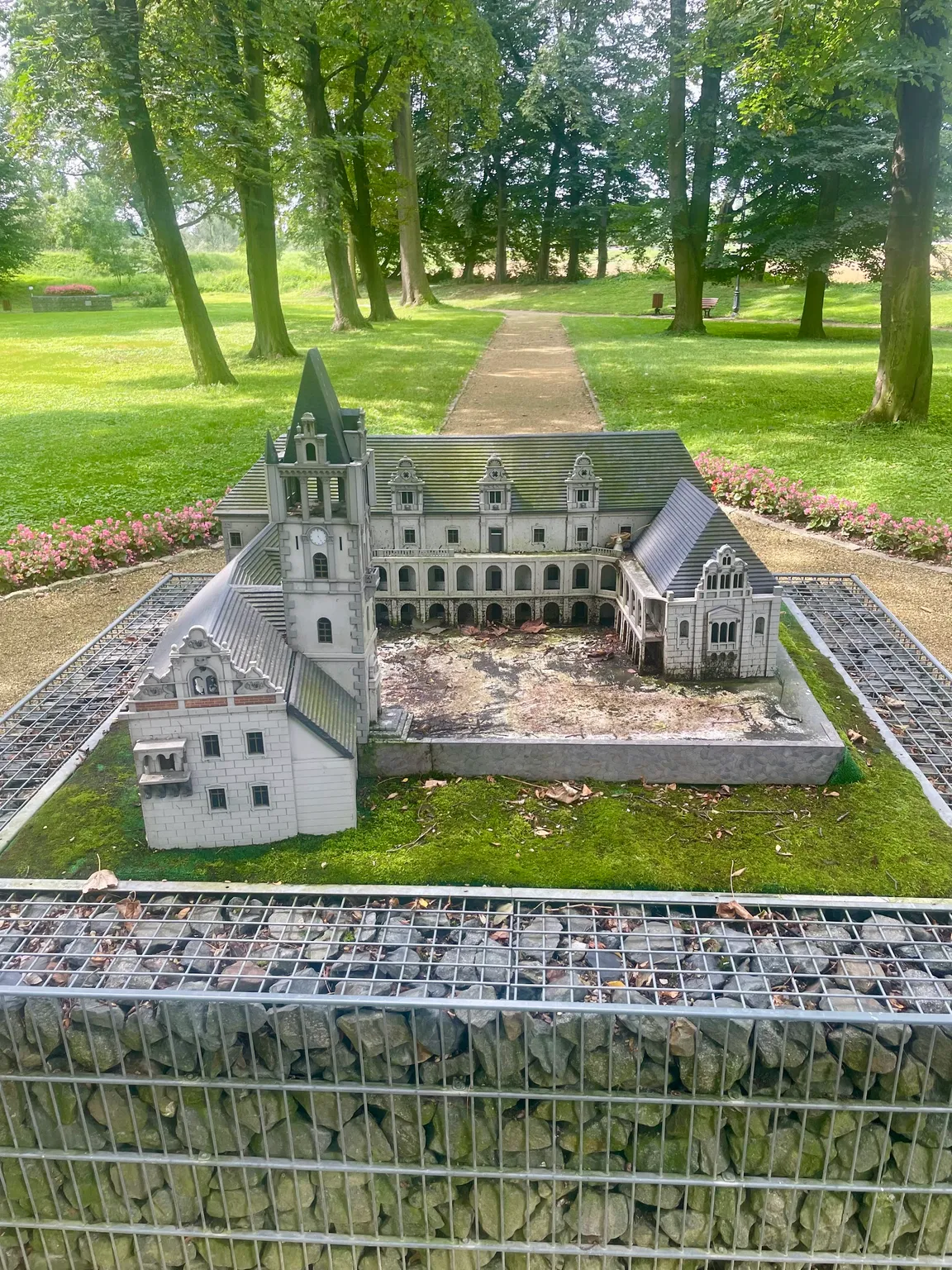 Zamek Chałupki | Hotel & Restaurant