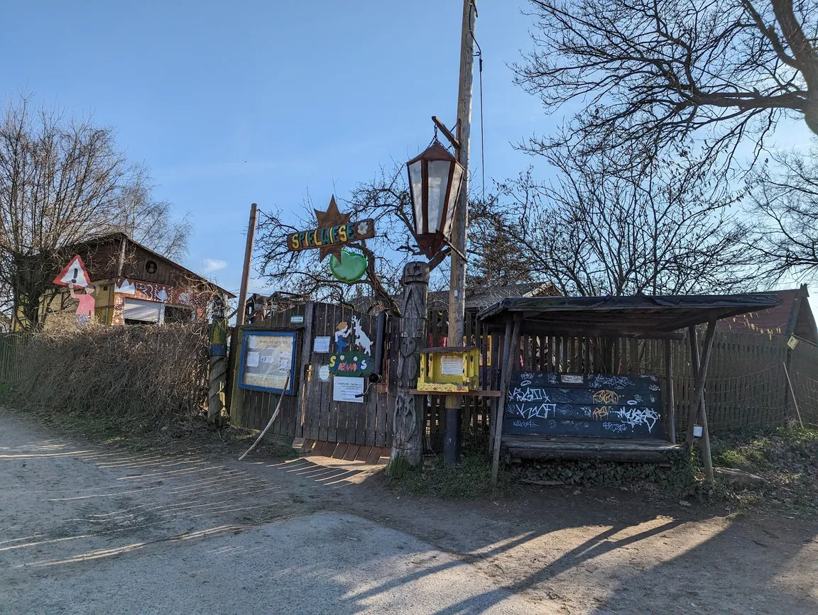 Kinder- und Jugendfarm "Spielwiese"